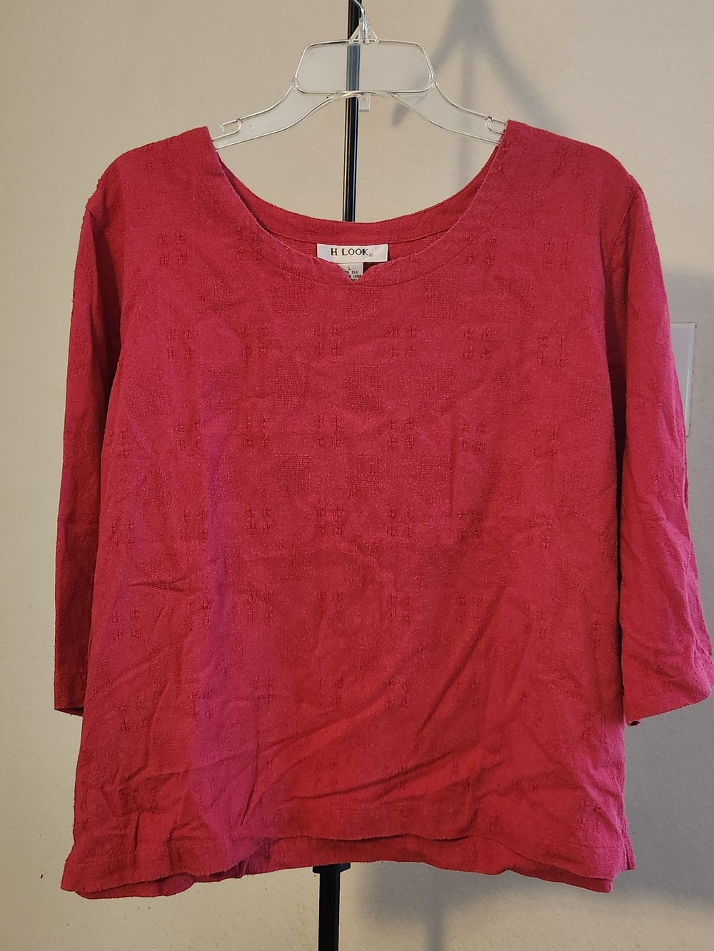Raspberry Scoop-Neck Textured Top